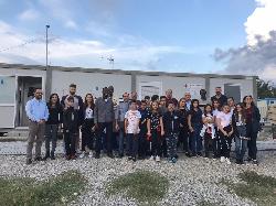 “Tutti siamo Missionari” La Parrocchia di Feroleto della Chiesa in collaborazione con la Caritas, consegnano vestiti e coperte alla Tendopoli di San Ferdinando.