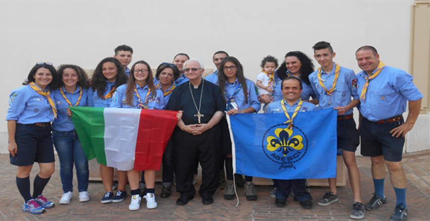Il Vescovo Mons. Francesco Milito incontra le Ambasciatrici Scout per il Jamboree in Giappone