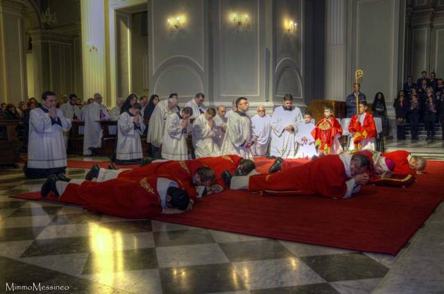 Il Triduo Pasquale presieduto dal Vescovo nella Cattedrale di Oppido Mamertina