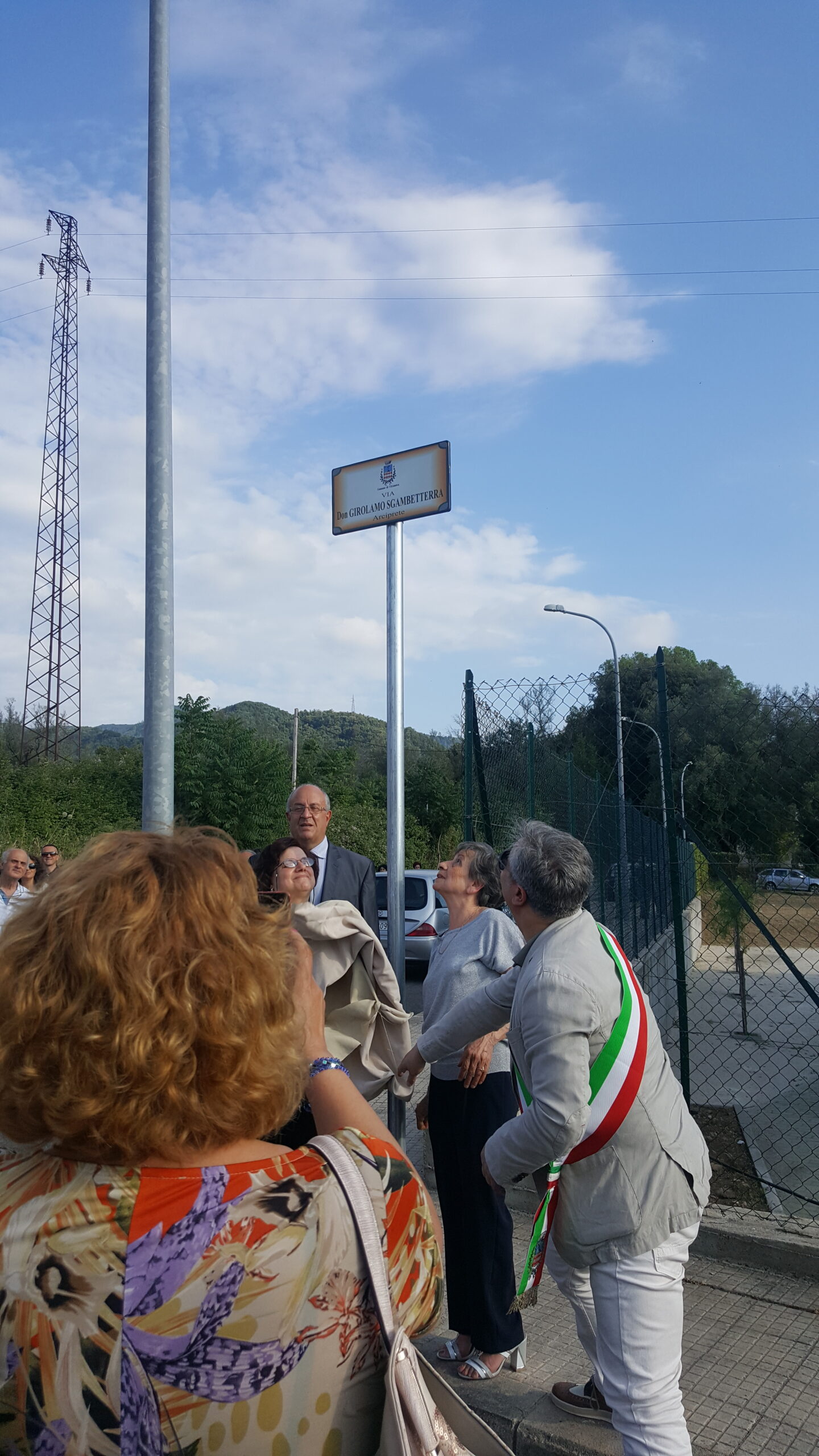 Intitolate due strade a don Girolamo Sgambetterra e don Eduardo Molina a Cittanova