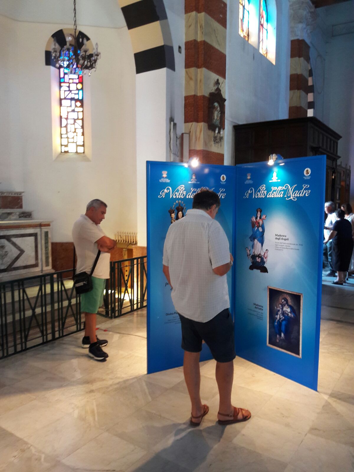 Nella Basilica della Madonna dei Poveri di Seminara l’Inaugurazione        della Mostra itinerante “Il Volto della Madre” a cura dell’Ufficio Diocesano per i Beni Culturali Ecclesiastici