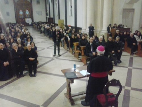 I Stagione Letteraria  “Associazione Culturale Girolamo Marafioti” –  Il Vescovo presente al primo appuntamento.