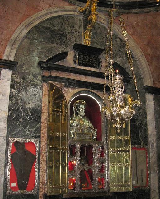 La Città di San Giorgio Morgeto offre l’olio per la Lampada Votiva in onore di San Francesco di Paola