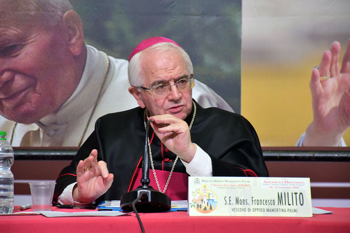 Un’assemblea diocesana dal clima sinodale. Presentati tutti i 154 membri del prossimo Sinodo.